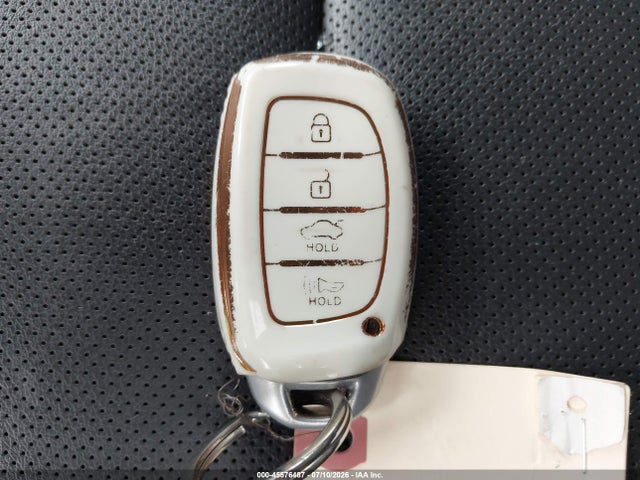45576487 :رقم المزاد ، KM8K5CA38PU997770 vin ، 2023 Hyundai Kona Limited مزاد بيع