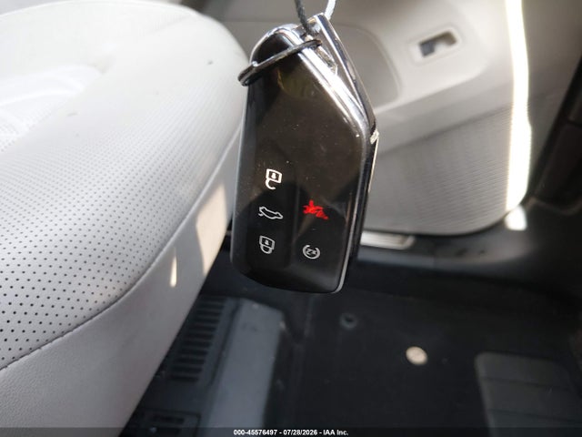 45576497 :رقم المزاد ، 1V2FR2CA3SC512822 vin ، 2025 Volkswagen Atlas 2.0t Sel Premium R-line مزاد بيع