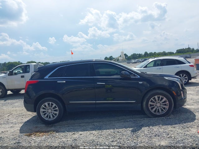 45576516 :رقم المزاد ، 1GYKNARS5HZ240702 vin ، 2017 Cadillac Xt5 Standard مزاد بيع