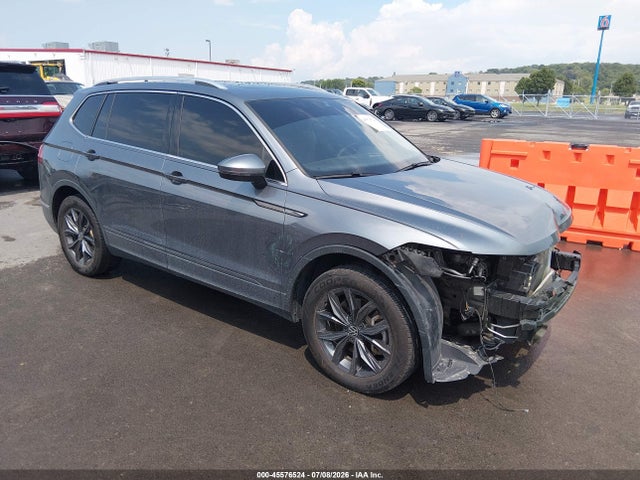 Продаж на аукціоні авто 2022 Volkswagen Tiguan 2.0t Se, vin: 3VV3B7AX9NM062711, номер лоту: 45576524