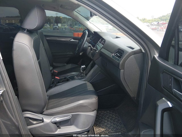 Продаж на аукціоні авто 2022 Volkswagen Tiguan 2.0t Se, vin: 3VV3B7AX9NM062711, номер лоту: 45576524
