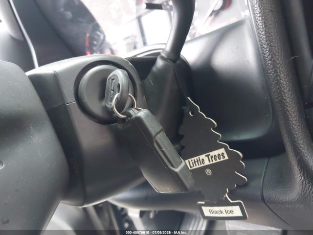 45576610 :رقم المزاد ، 1GT12NEY3KF257700 vin ، 2019 Gmc Sierra 2500hd مزاد بيع