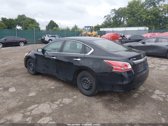 Nissan Altima 2.5 S 2015 1N4AL3AP9FC203457 Image 3