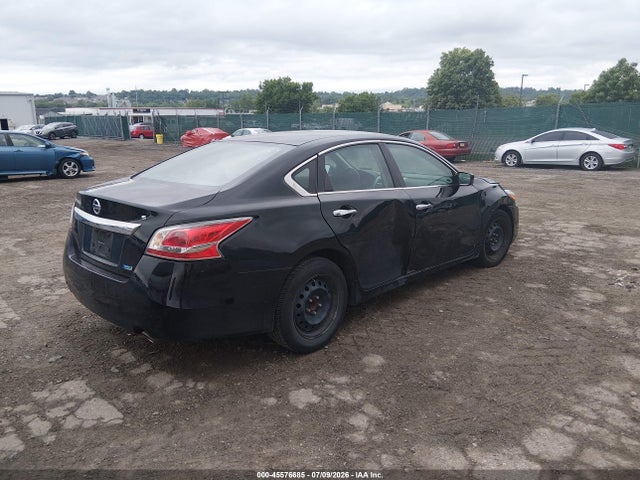 Nissan Altima 2.5 S 2015 1N4AL3AP9FC203457 Image 4