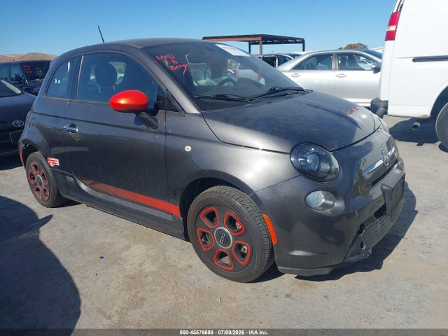 2016 3C3CFFGE0GT221793 головне зображення