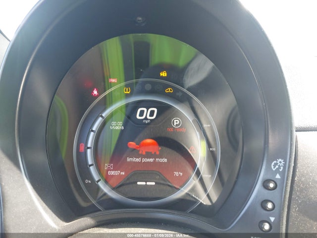 Fiat 500E BATTERY ELECTRIC 2016 3C3CFFGE0GT221793 Image 7