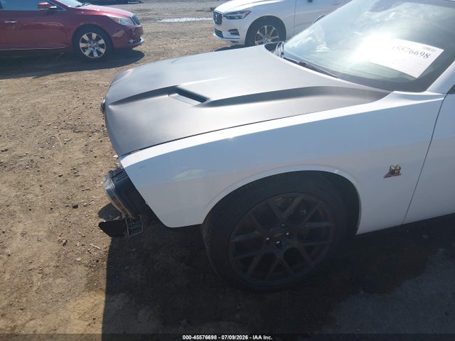 45576698 :رقم المزاد ، 2C3CDZFJ3HH578689 vin ، 2017 Dodge Challenger R/t Scat Pack مزاد بيع