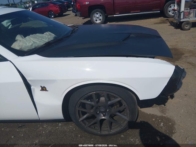 45576698 :رقم المزاد ، 2C3CDZFJ3HH578689 vin ، 2017 Dodge Challenger R/t Scat Pack مزاد بيع