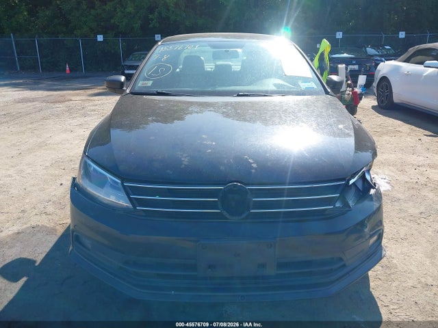 45576709 :رقم المزاد ، 3VWD17AJ5GM247419 vin ، 2016 Volkswagen Jetta 1.8t Sport مزاد بيع
