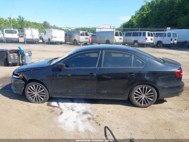 45576709 :رقم المزاد ، 3VWD17AJ5GM247419 vin ، 2016 Volkswagen Jetta 1.8t Sport مزاد بيع
