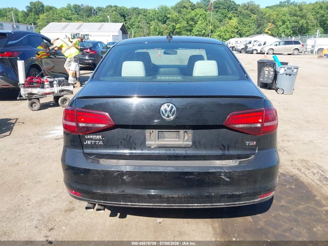 45576709 :رقم المزاد ، 3VWD17AJ5GM247419 vin ، 2016 Volkswagen Jetta 1.8t Sport مزاد بيع