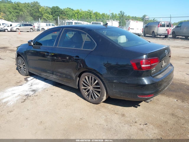 45576709 :رقم المزاد ، 3VWD17AJ5GM247419 vin ، 2016 Volkswagen Jetta 1.8t Sport مزاد بيع