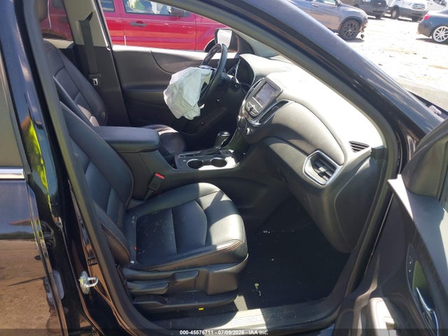 3GNAXUEV1ML361054 Chevrolet Equinox Awd Lt