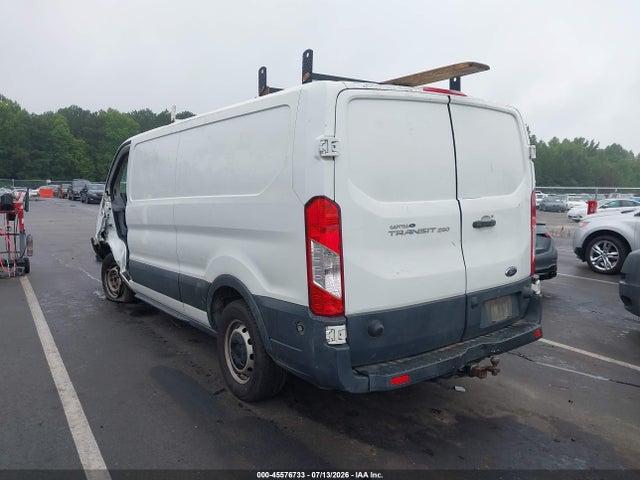 45576733 :رقم المزاد ، 1FTYR2YM9GKA49921 vin ، 2016 Ford Transit-250 مزاد بيع