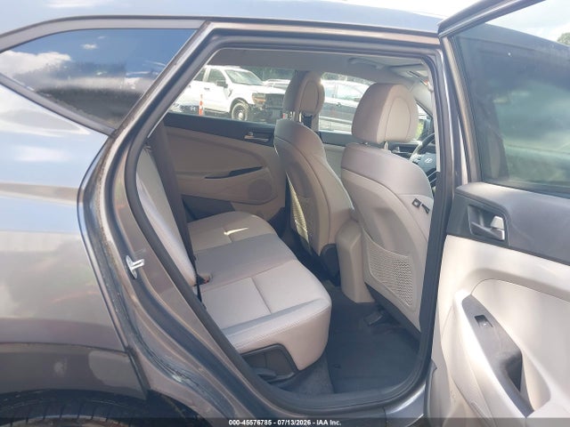Hyundai TUCSON SE 2018 KM8J2CA4XJU656780 Image 8