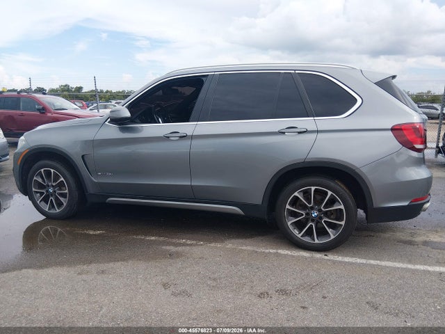 45576823 :رقم المزاد ، 5UXKR2C32H0U24063 vin ، 2017 Bmw X5 Sdrive35i مزاد بيع