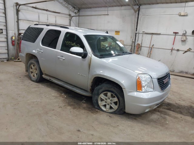 2011 Gmc Yukon Sle მანქანა იყიდება აუქციონზე, vin: 1GKS2AE06BR245731, აუქციონის ნომერი: 45576860