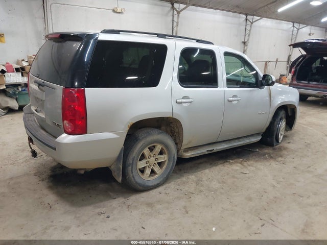 2011 Gmc Yukon Sle მანქანა იყიდება აუქციონზე, vin: 1GKS2AE06BR245731, აუქციონის ნომერი: 45576860