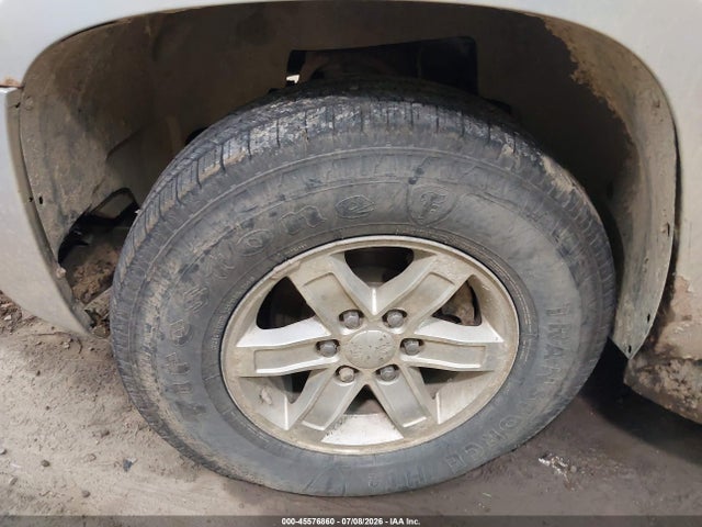 2011 Gmc Yukon Sle მანქანა იყიდება აუქციონზე, vin: 1GKS2AE06BR245731, აუქციონის ნომერი: 45576860