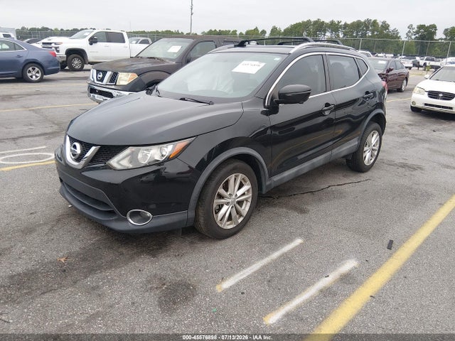 45576898 :رقم المزاد ، JN1BJ1CR5HW132799 vin ، 2017 Nissan Rogue Sport Sv مزاد بيع