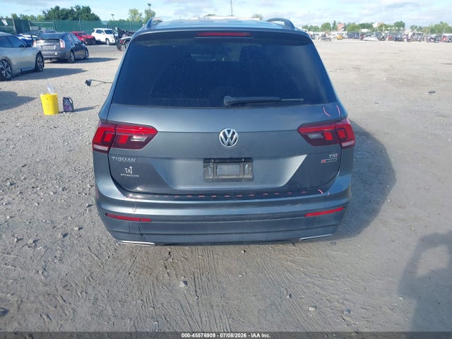 Продаж на аукціоні авто 2018 Volkswagen Tiguan 2.0t S, vin: 3VV0B7AXXJM065033, номер лоту: 45576909