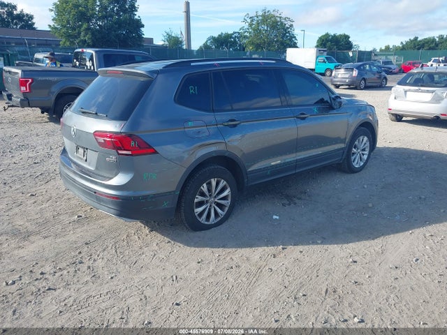 Продаж на аукціоні авто 2018 Volkswagen Tiguan 2.0t S, vin: 3VV0B7AXXJM065033, номер лоту: 45576909