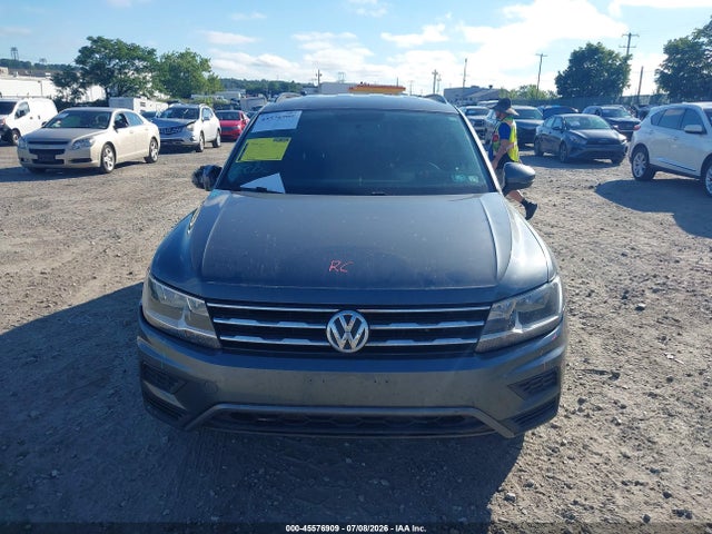 Продаж на аукціоні авто 2018 Volkswagen Tiguan 2.0t S, vin: 3VV0B7AXXJM065033, номер лоту: 45576909