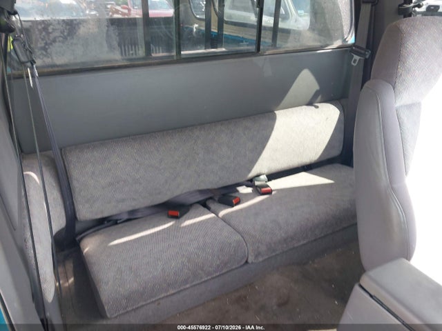 1996 Dodge Dakota მანქანა იყიდება აუქციონზე, vin: 1B7GL23X6TS548930, აუქციონის ნომერი: 45576922