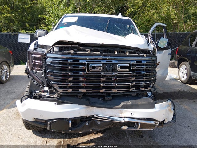 Продажа на аукционе авто 2023 Gmc Sierra 1500 4wd  Short Box Denali Ultimate, vin: 1GTUUHEL4PZ293060, номер лота: 45576977