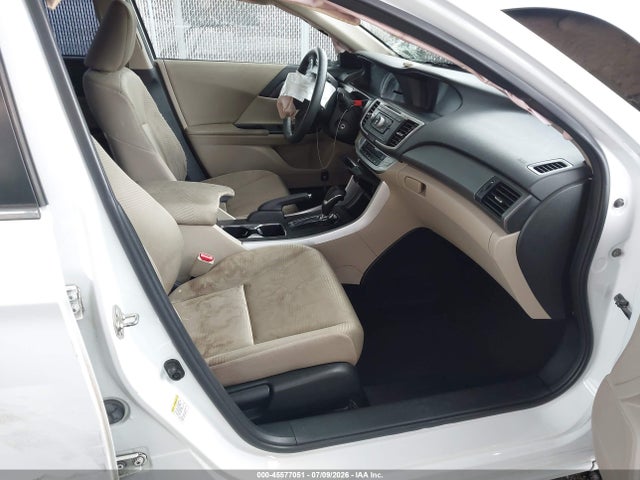 Продаж на аукціоні авто 2015 Honda Accord Lx, vin: 1HGCR2F31FA055710, номер лоту: 45577051