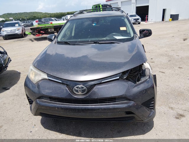 Aukcja sprzedaży 2017 Toyota Rav4 Le, vin: JTMZFREV9HJ716240, numer aukcji: 45577061