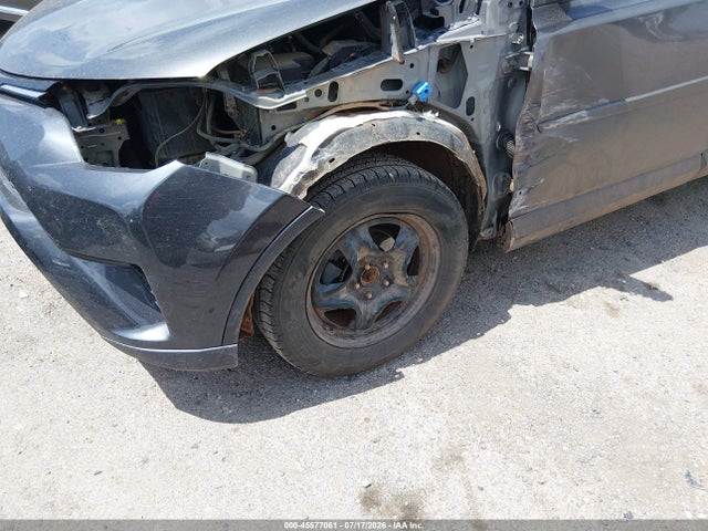 Aukcja sprzedaży 2017 Toyota Rav4 Le, vin: JTMZFREV9HJ716240, numer aukcji: 45577061