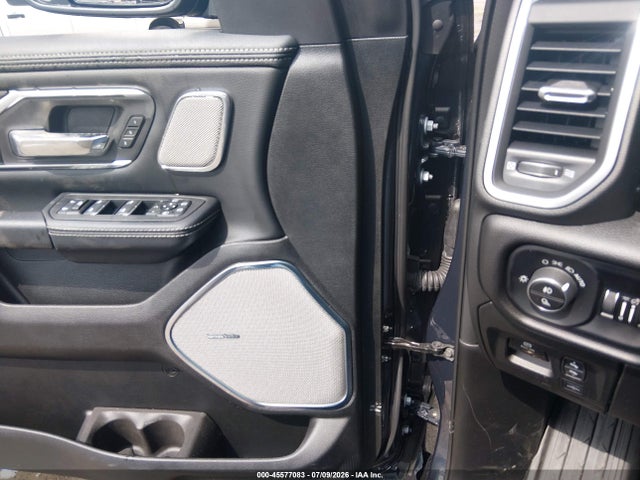 2025 Ram 1500 Laramie  4x4 5'7 Box მანქანა იყიდება აუქციონზე, vin: 1C6SRFJP1SN753501, აუქციონის ნომერი: 45577083