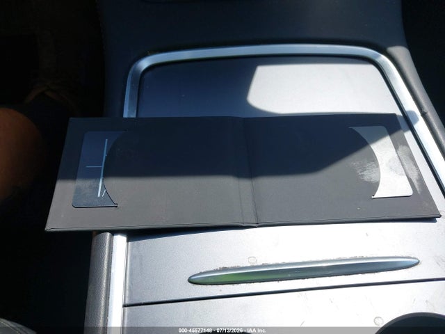 2024 Tesla Model Y Long Range Dual Motor All-wheel Drive მანქანა იყიდება აუქციონზე, vin: 7SAYGDEEXRA308284, აუქციონის ნომერი: 45577148