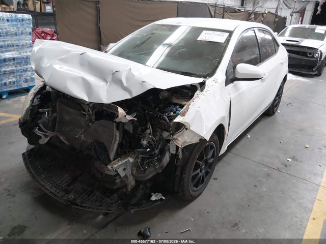 Toyota COROLLA LE 2014 5YFBURHE8EP076127 Image 2