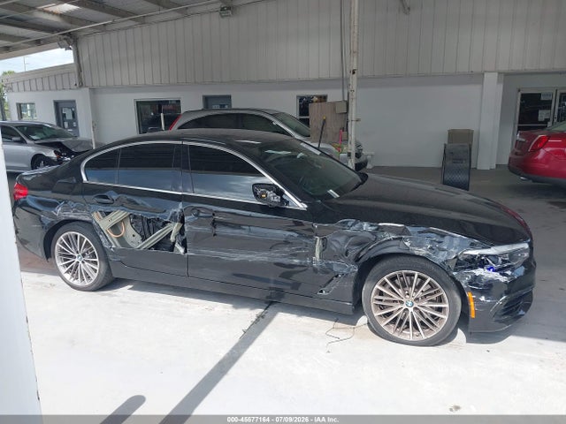 2019 Bmw 540i მანქანა იყიდება აუქციონზე, vin: WBAJE5C55KWW16414, აუქციონის ნომერი: 45577164