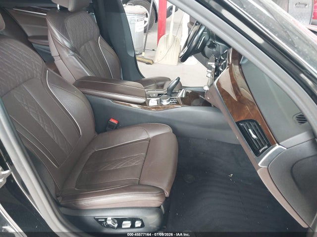 2019 Bmw 540i მანქანა იყიდება აუქციონზე, vin: WBAJE5C55KWW16414, აუქციონის ნომერი: 45577164