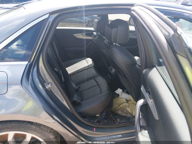 Продажа на аукционе авто 2019 Audi A4 45 Premium, vin: WAUENAF44KN018186, номер лота: 45577168