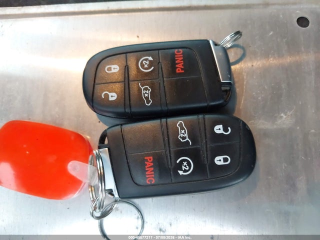 Продаж на аукціоні авто 2021 Jeep Grand Cherokee Laredo E 4x4, vin: 1C4RJFAG5MC872844, номер лоту: 45577217