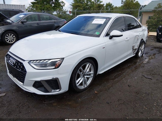 45577252 :رقم المزاد ، WAUEAAF46NN015077 vin ، 2022 Audi A4 Premium Plus 45 Tfsi S Line Quattro S Tronic مزاد بيع