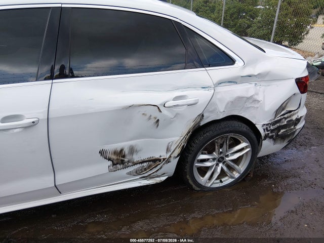 45577252 :رقم المزاد ، WAUEAAF46NN015077 vin ، 2022 Audi A4 Premium Plus 45 Tfsi S Line Quattro S Tronic مزاد بيع