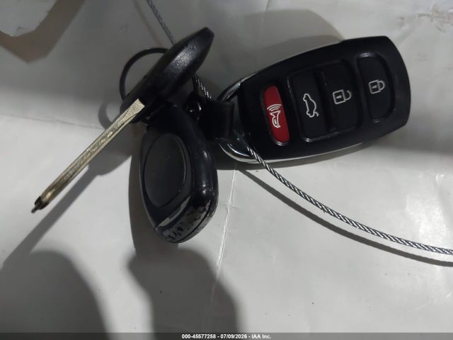 45577258 :رقم المزاد ، KMHFC4DF6BA526696 vin ، 2011 Hyundai Azera Limited مزاد بيع