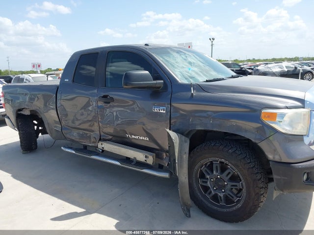 5TFUW5F18GX564025 Toyota Tundra Sr5 5.7l V8