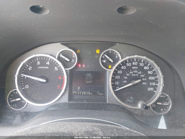 5TFUW5F18GX564025 Toyota Tundra Sr5 5.7l V8