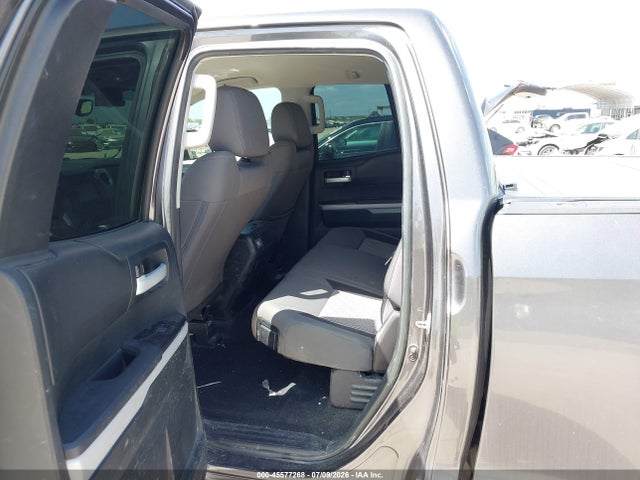 5TFUW5F18GX564025 Toyota Tundra Sr5 5.7l V8