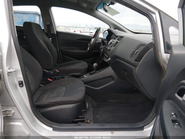 KIA RIO LX 2015 KNADM5A37F6509808 Image 5