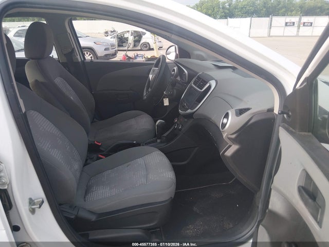 Chevrolet Sonic Ls Auto 2017 1G1JB5SH9H4176413 Image 5