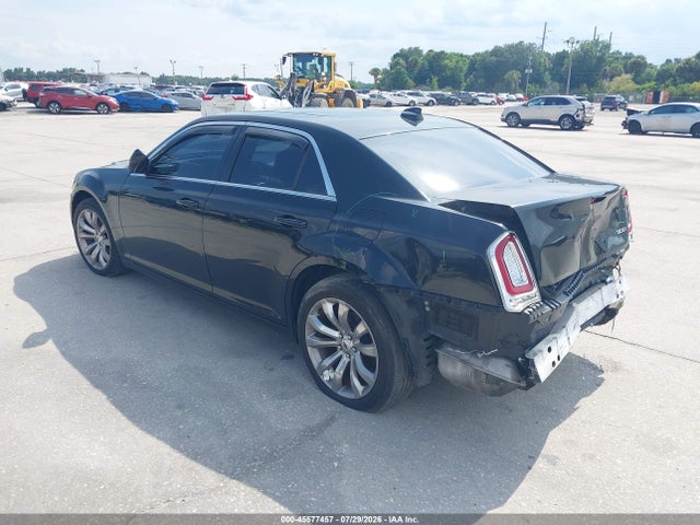 45577457 :رقم المزاد ، 2C3CCAAG2JH154359 vin ، 2018 Chrysler 300 Touring L مزاد بيع