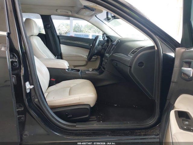 45577457 :رقم المزاد ، 2C3CCAAG2JH154359 vin ، 2018 Chrysler 300 Touring L مزاد بيع
