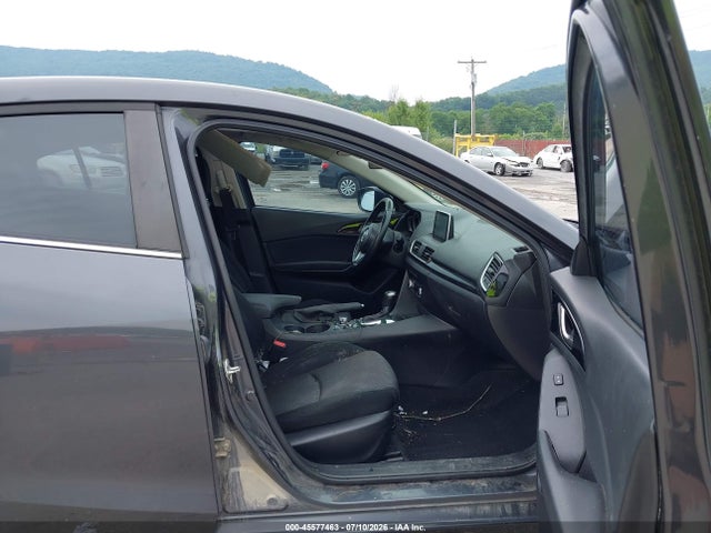 Продажа на аукционе авто 2015 Mazda Mazda3 I Touring, vin: JM1BM1V70F1263973, номер лота: 45577463